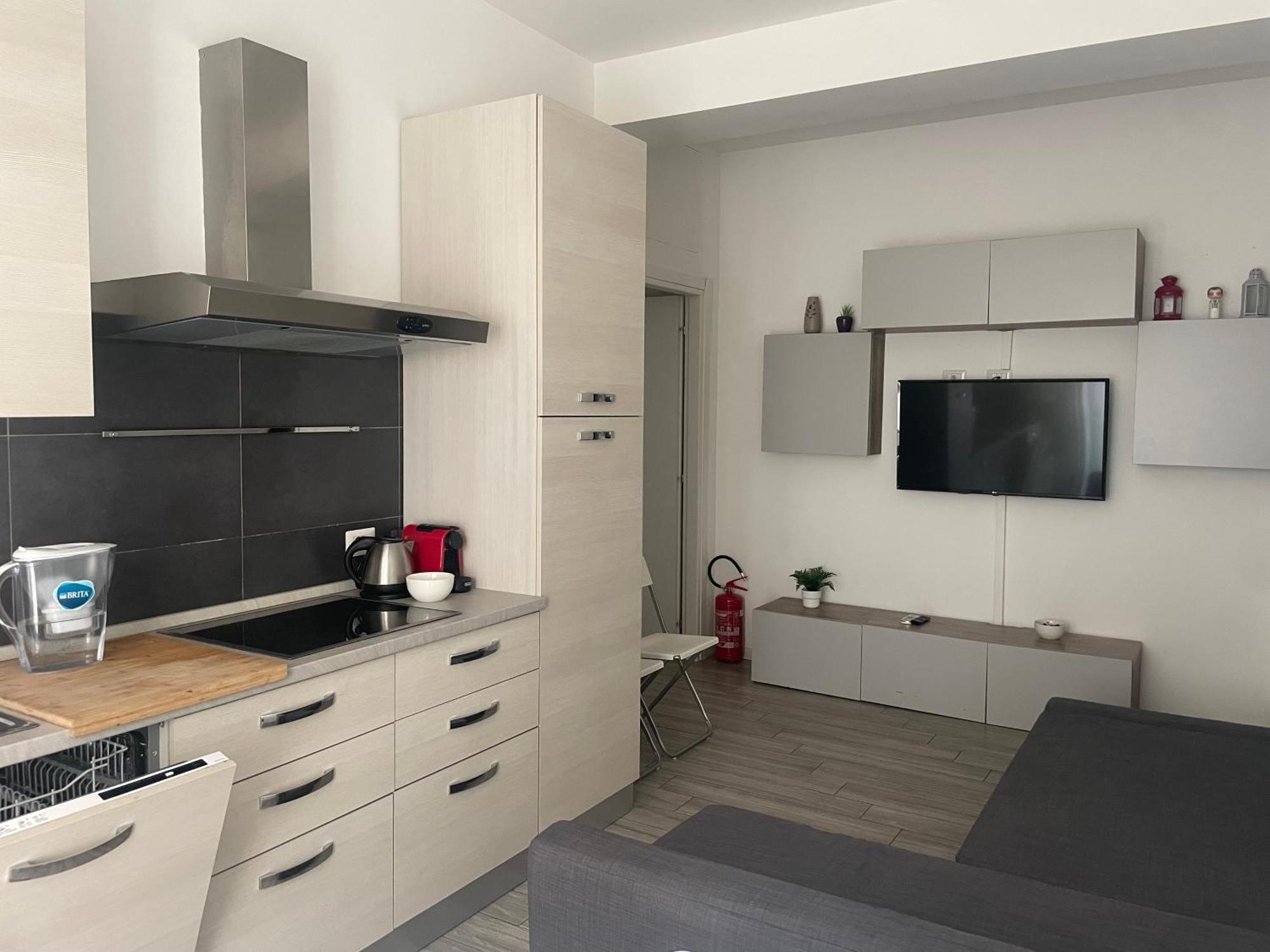 Appartement Gardone - Ampio Con 2 Da Letto - Comodo Per Duomo! Milan